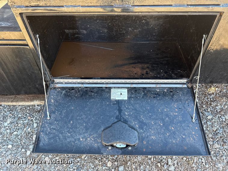 image for item ES5846 Flatbed