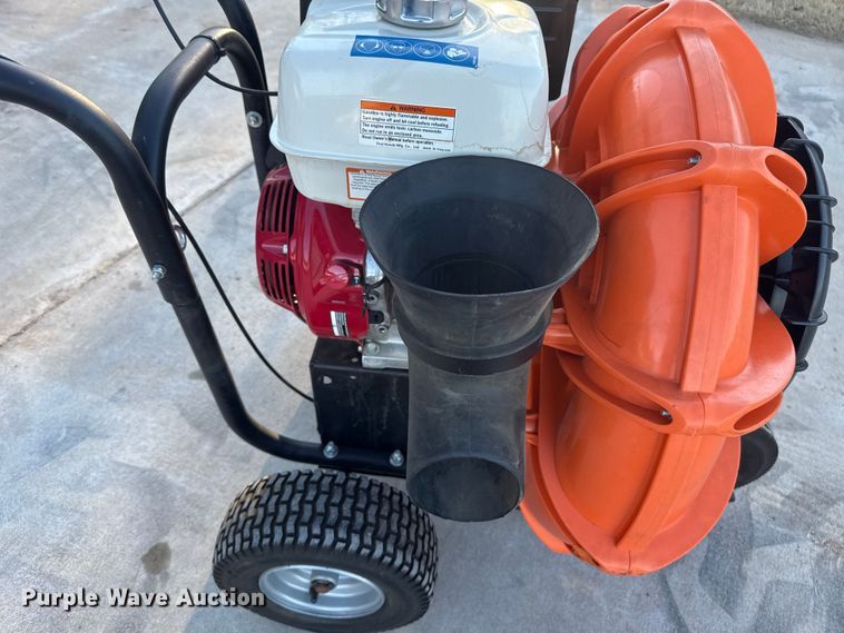 image for item ES5850 Billy Goat F1302H leaf blower