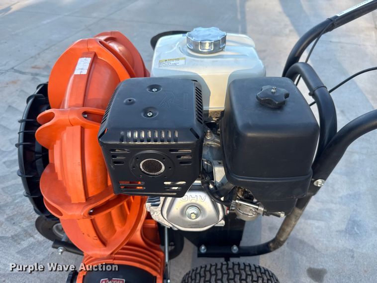 image for item ES5850 Billy Goat F1302H leaf blower