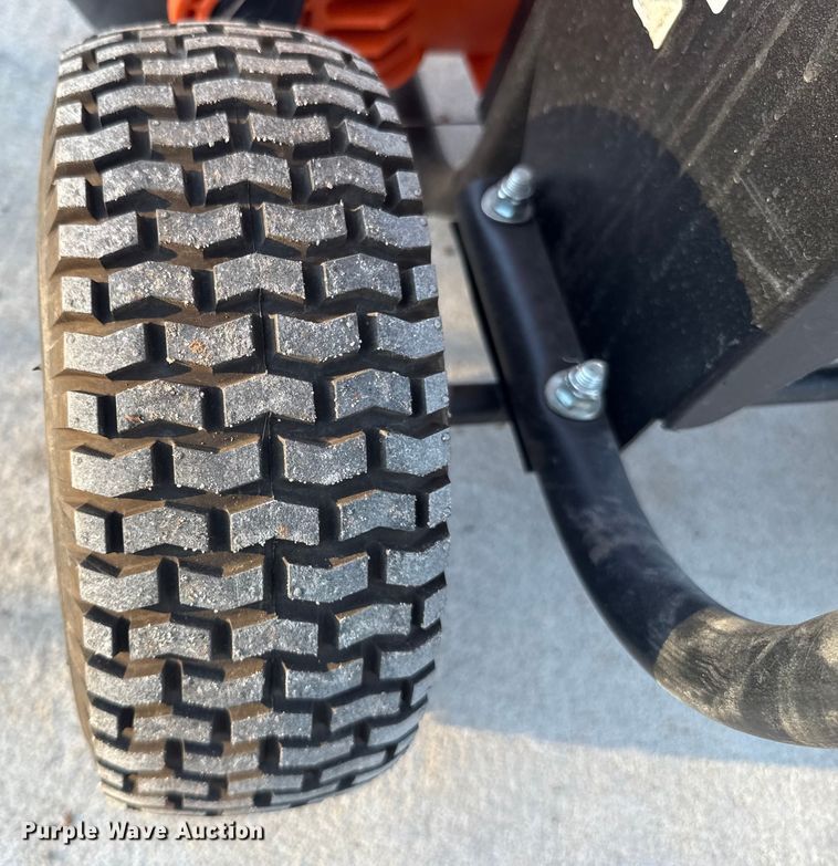 image for item ES5850 Billy Goat F1302H leaf blower