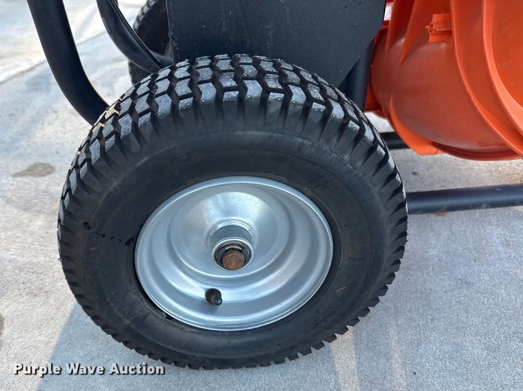 image for item ES5850 Billy Goat F1302H leaf blower