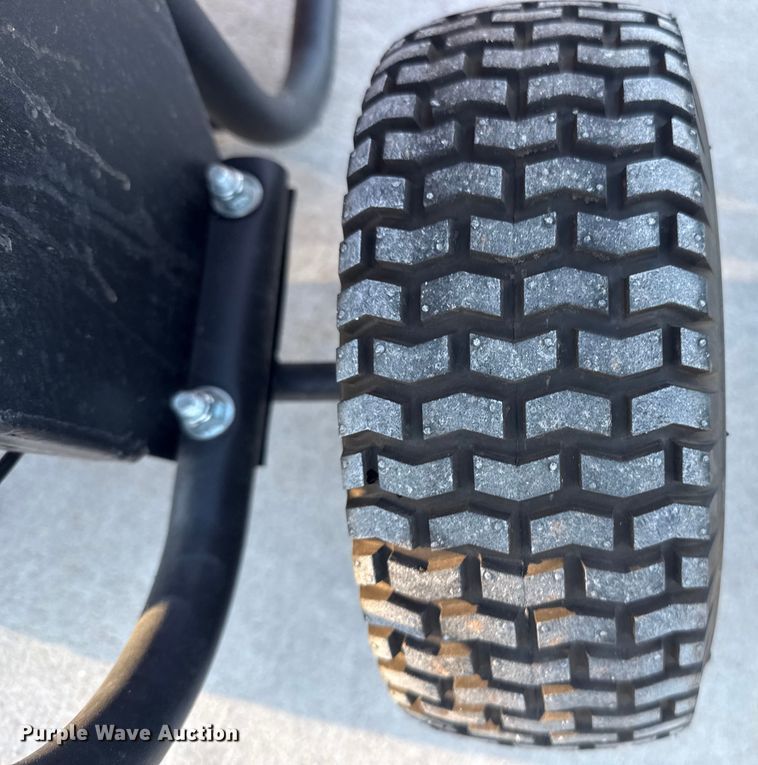 image for item ES5850 Billy Goat F1302H leaf blower