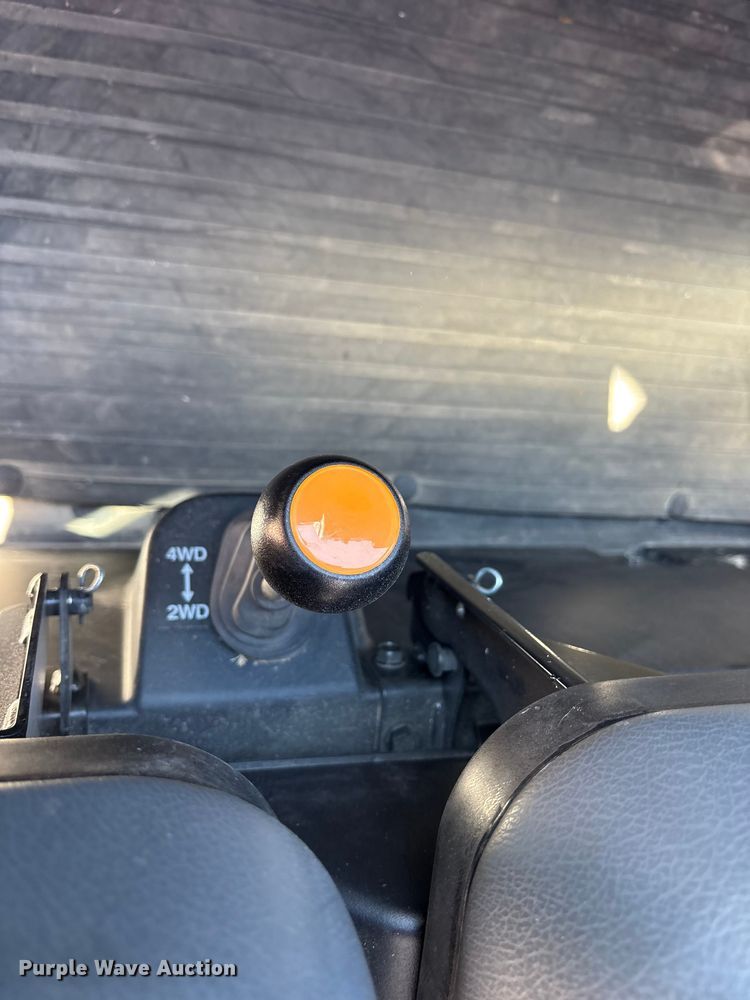 image for item ES8548 2020 Kubota RTV X1100C utility vehicle