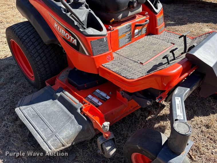 image for item ES8549 2019 Kubota ZD1211 ZTR lawn mower