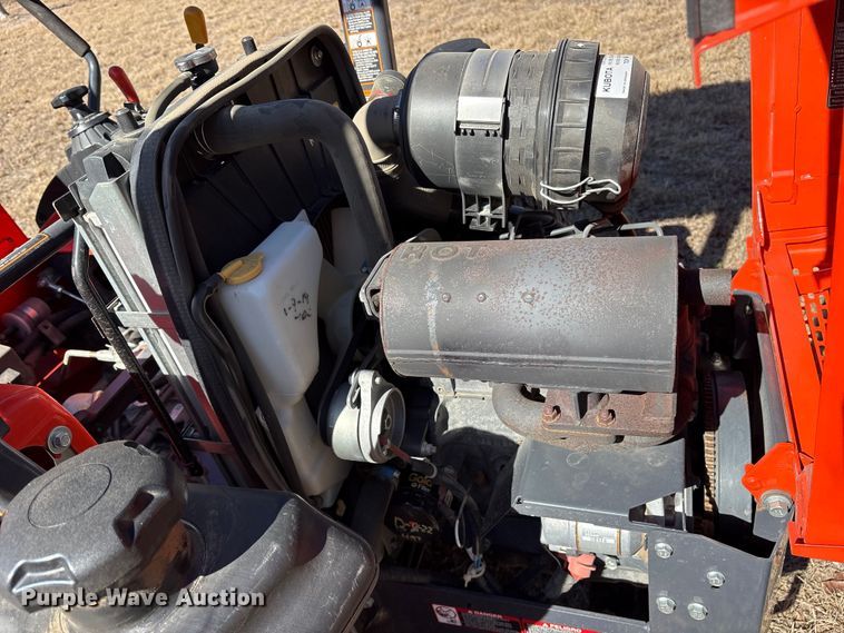 image for item ES8549 2019 Kubota ZD1211 ZTR lawn mower