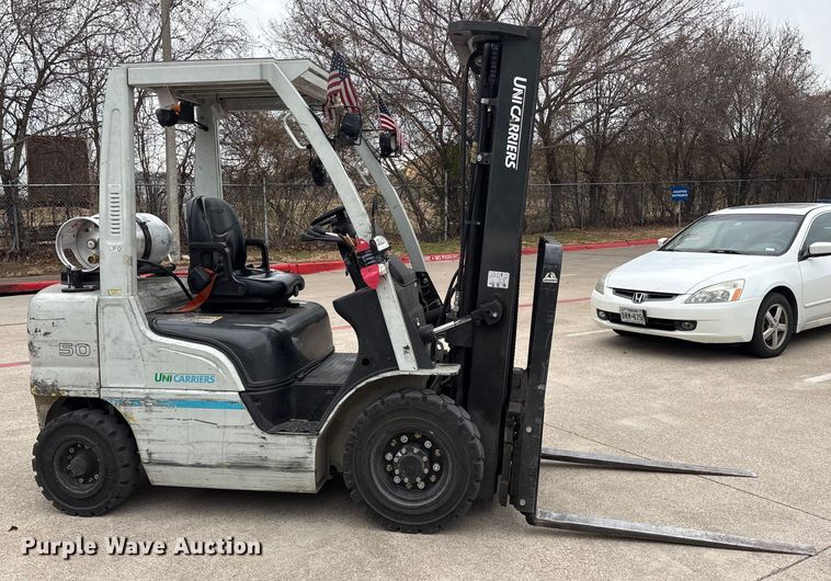 image for item ES8550 2017 UniCarriers PF50 forklift