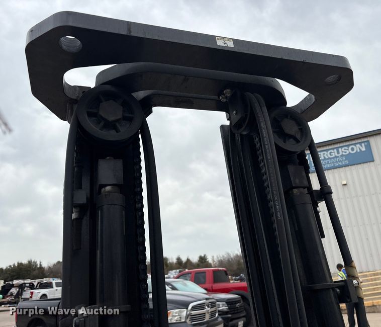 image for item ES8550 2017 UniCarriers PF50 forklift