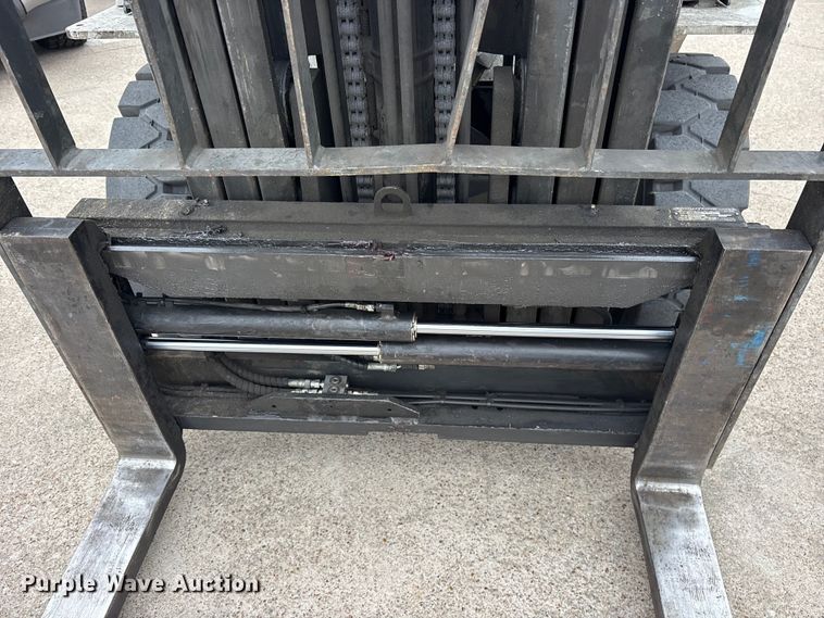 image for item ES8550 2017 UniCarriers PF50 forklift