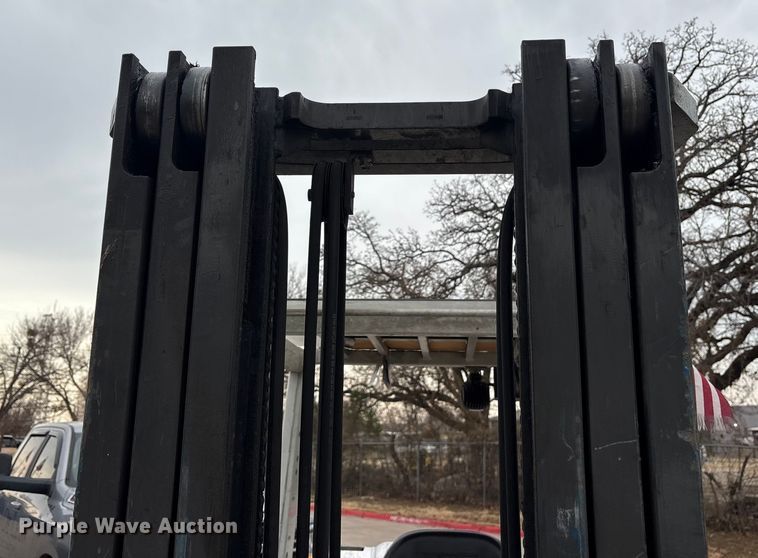 image for item ES8550 2017 UniCarriers PF50 forklift