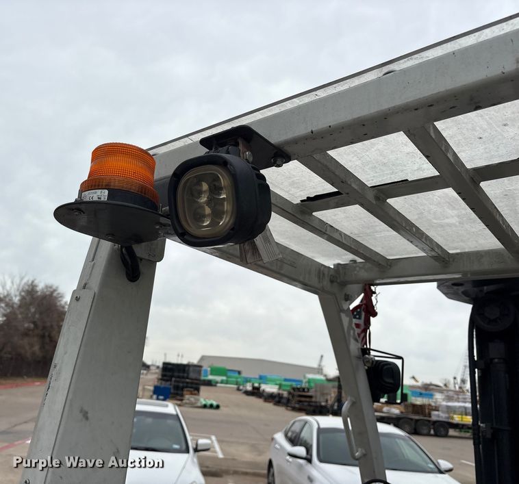 image for item ES8550 2017 UniCarriers PF50 forklift