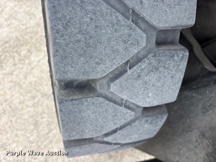 image for item ES8550 2017 UniCarriers PF50 forklift