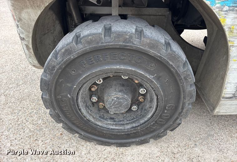 image for item ES8550 2017 UniCarriers PF50 forklift