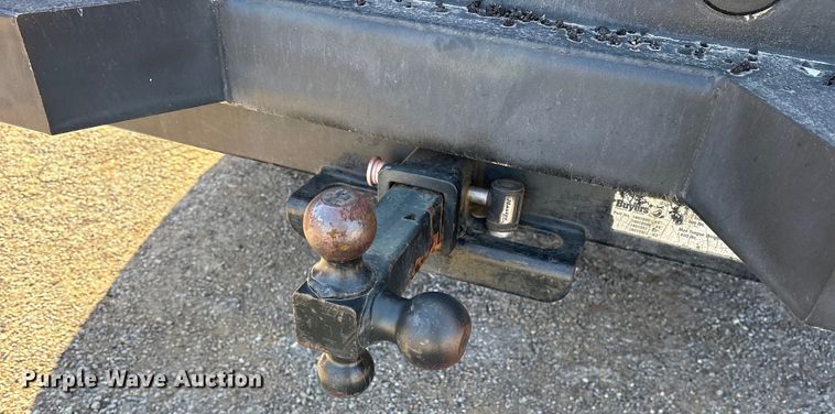 image for item ES8554 2018 GMC Sierra 2500HD Crew Cab utility bed pickup truck