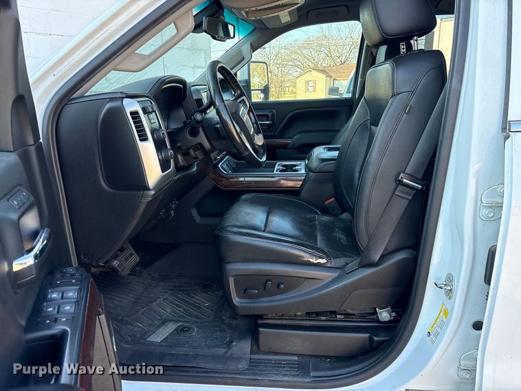 image for item ES8554 2018 GMC Sierra 2500HD Crew Cab utility bed pickup truck