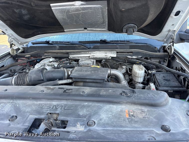 image for item ES8554 2018 GMC Sierra 2500HD Crew Cab utility bed pickup truck