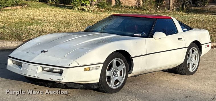 image for item ES8570 1985 Chevrolet Corvette 