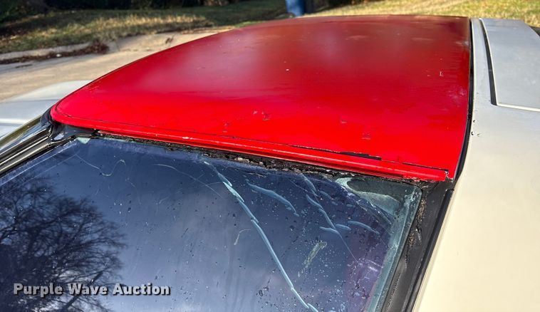 image for item ES8570 1985 Chevrolet Corvette 