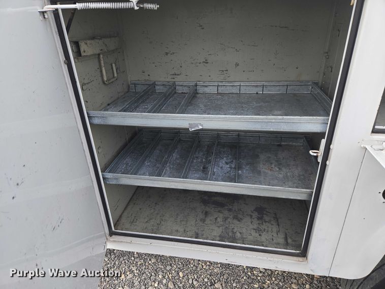 image for item ET1125 2002 Ford F450 Super Duty bucket truck