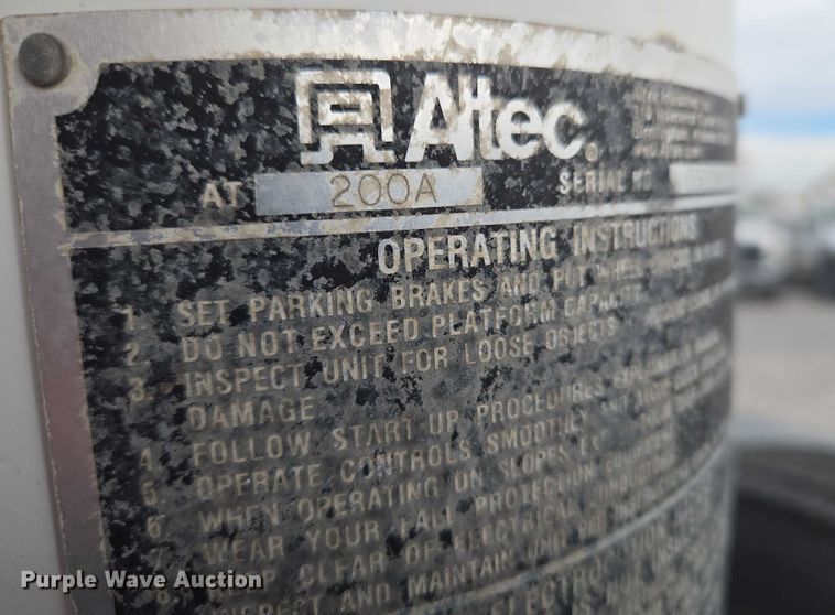 image for item ET1125 2002 Ford F450 Super Duty bucket truck