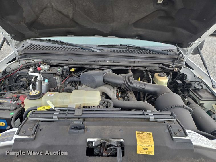 image for item ET1125 2002 Ford F450 Super Duty bucket truck