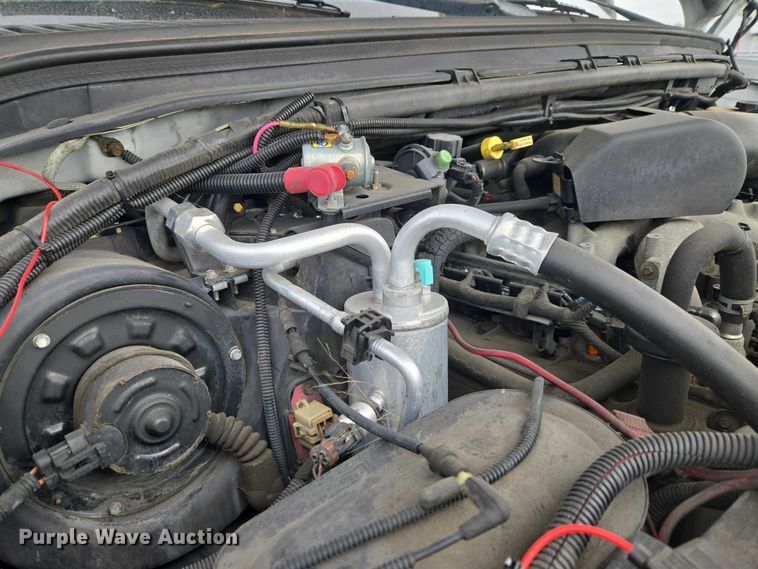 image for item ET1125 2002 Ford F450 Super Duty bucket truck