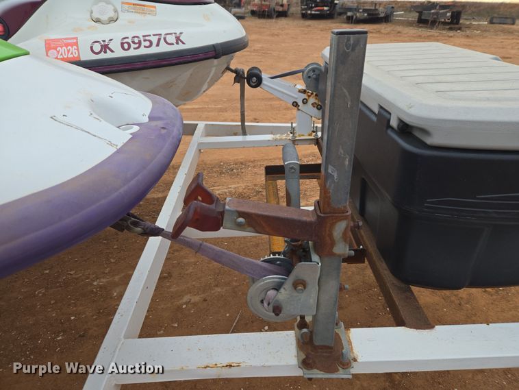 image for item ET1172 2000 YAMA GP760Y (2) personal watercrafts