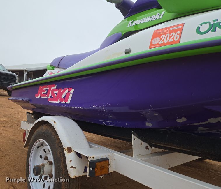 image for item ET1172 2000 YAMA GP760Y (2) personal watercrafts