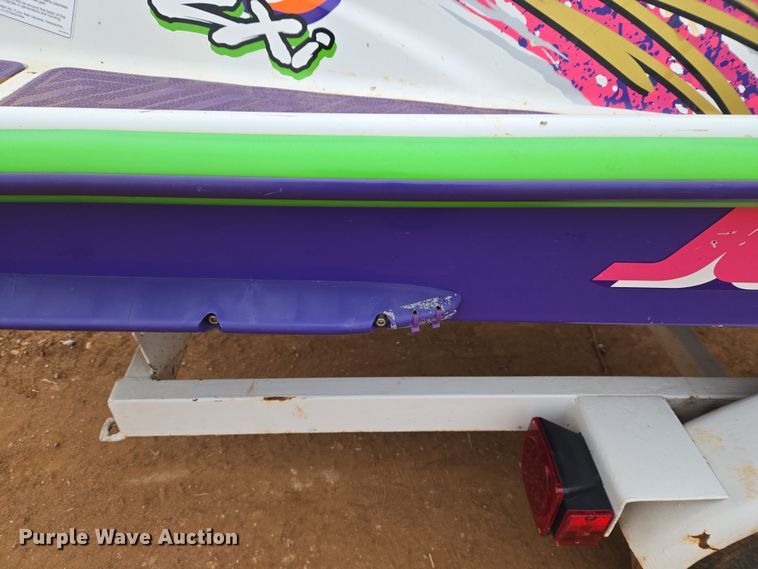 image for item ET1172 2000 YAMA GP760Y (2) personal watercrafts