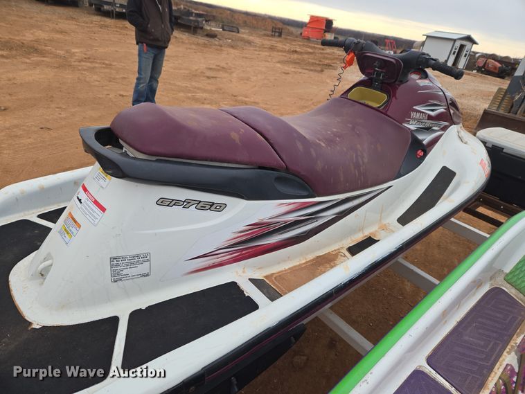 image for item ET1172 2000 YAMA GP760Y (2) personal watercrafts