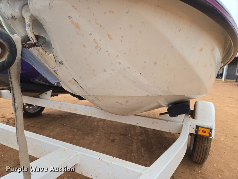 image for item ET1172 2000 YAMA GP760Y (2) personal watercrafts