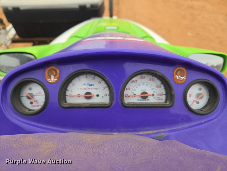 image for item ET1172 2000 YAMA GP760Y (2) personal watercrafts