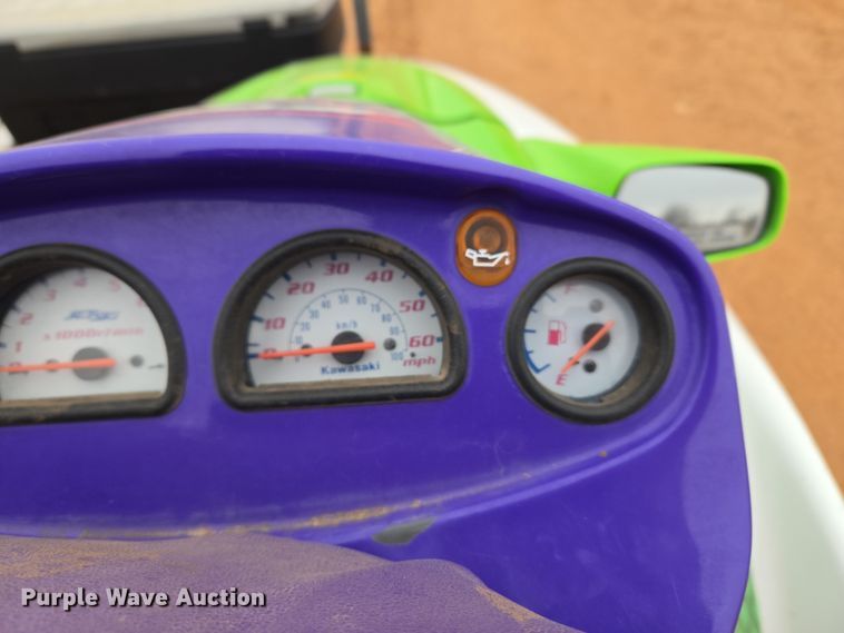 image for item ET1172 2000 YAMA GP760Y (2) personal watercrafts