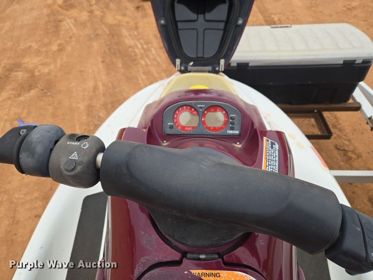 image for item ET1172 2000 YAMA GP760Y (2) personal watercrafts