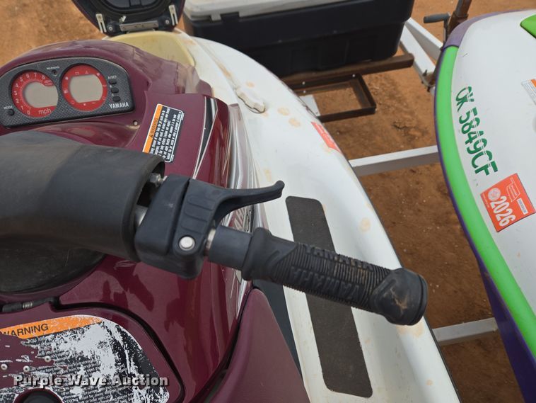 image for item ET1172 2000 YAMA GP760Y (2) personal watercrafts