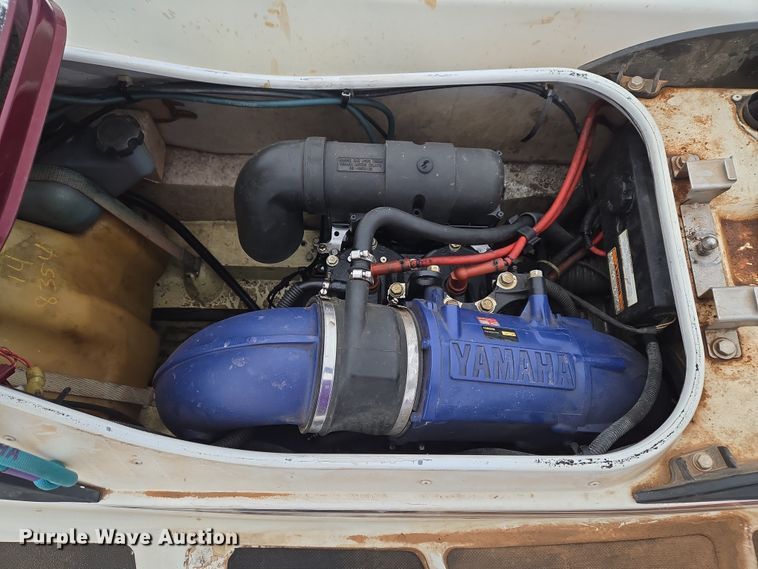 image for item ET1172 2000 YAMA GP760Y (2) personal watercrafts