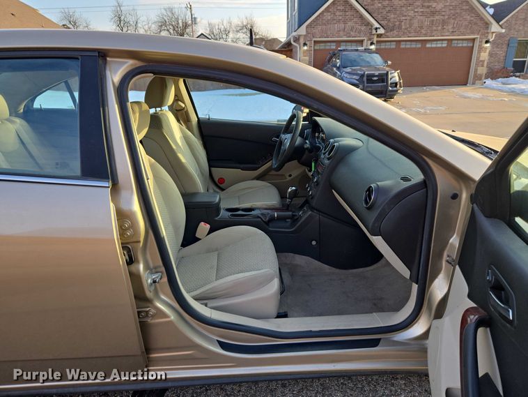 image for item ET1237 2008 Pontiac G6 