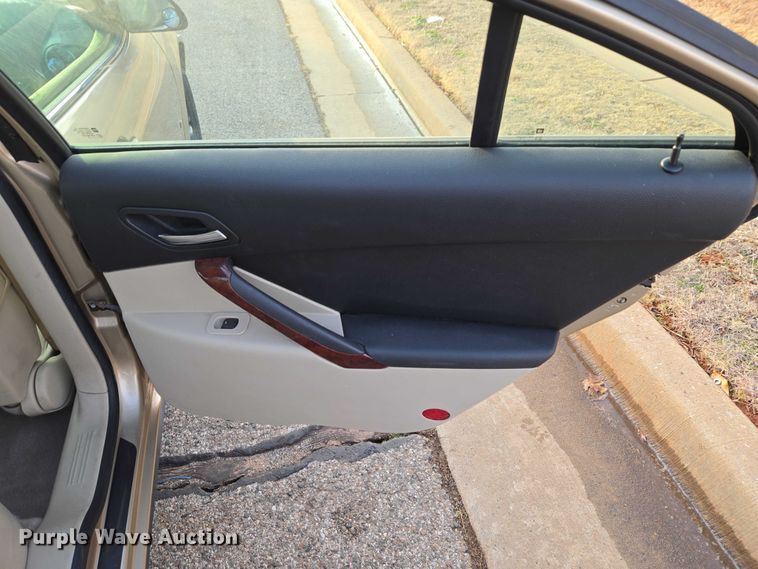 image for item ET1237 2008 Pontiac G6 