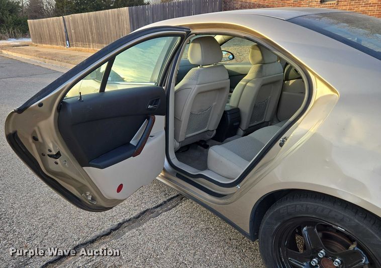 image for item ET1237 2008 Pontiac G6 