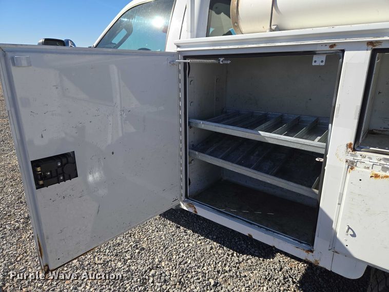 image for item ET1265 2008 Ford F450 bucket truck