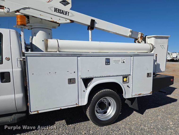 image for item ET1265 2008 Ford F450 bucket truck