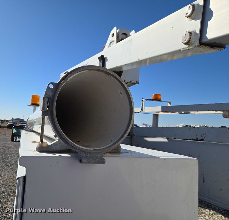 image for item ET1265 2008 Ford F450 bucket truck