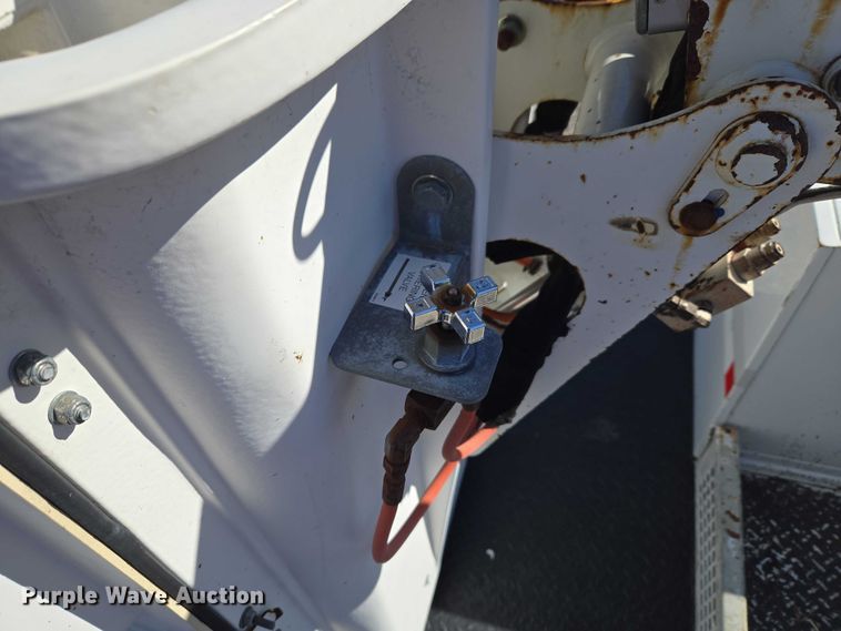 image for item ET1265 2008 Ford F450 bucket truck