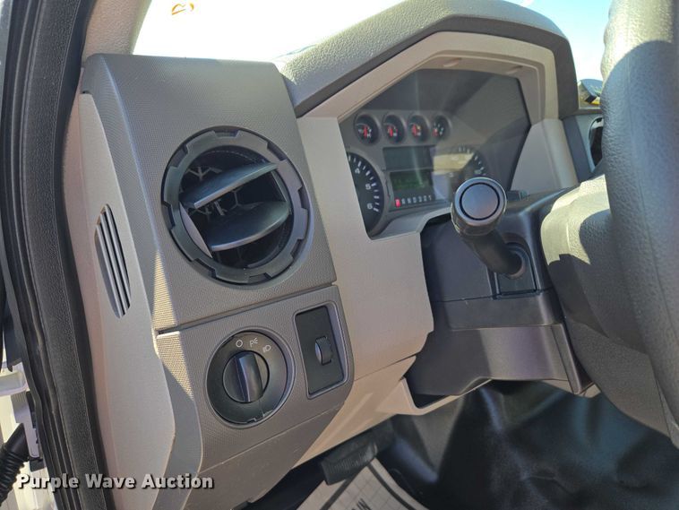 image for item ET1265 2008 Ford F450 bucket truck