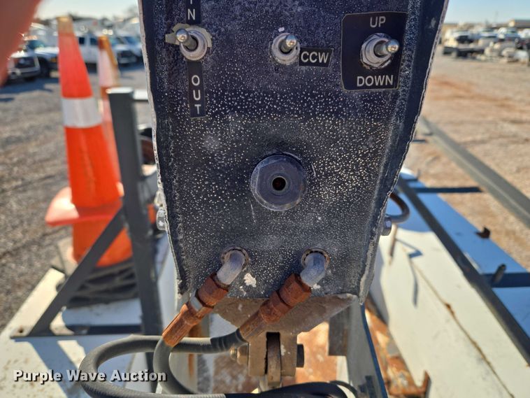 image for item ET1266 1997 Ford F350 bucket truck