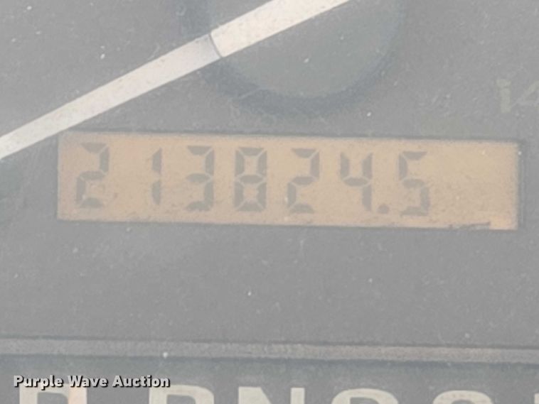 image for item ET1266 1997 Ford F350 bucket truck