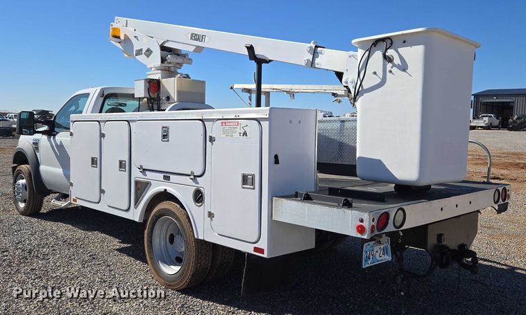 image for item ET1267 2008 Ford F450 bucket truck