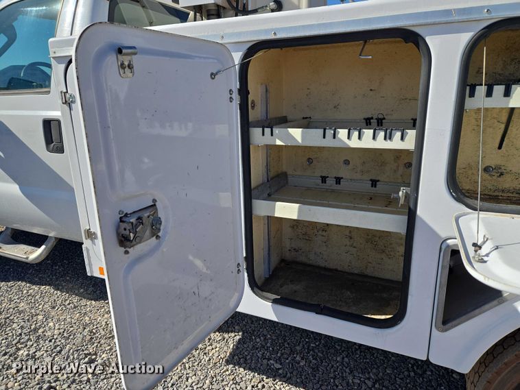 image for item ET1267 2008 Ford F450 bucket truck
