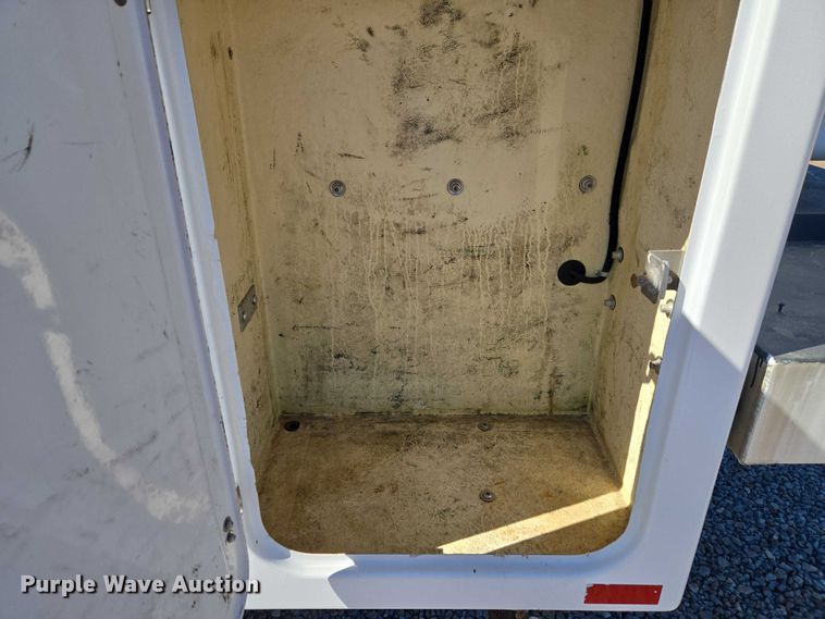 image for item ET1267 2008 Ford F450 bucket truck