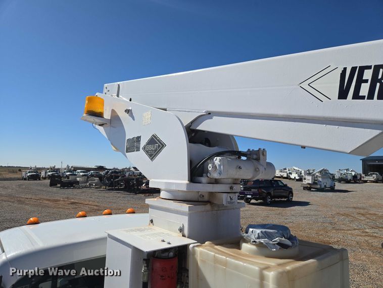 image for item ET1267 2008 Ford F450 bucket truck