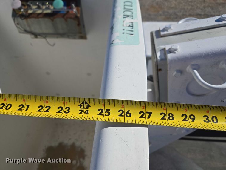 image for item ET1267 2008 Ford F450 bucket truck